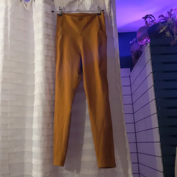 Girlfriend Collective Compressive High-Rise Legging - small - Picture 4 of 4